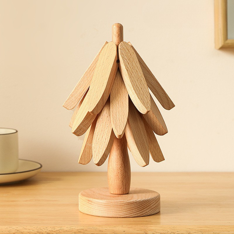 Tree-Shaped Coasters for Hot Dishes